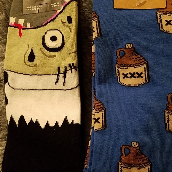 2 Pair NWT Men's K. BELL socks zombie and XXX  jug - Picture 5 of 5